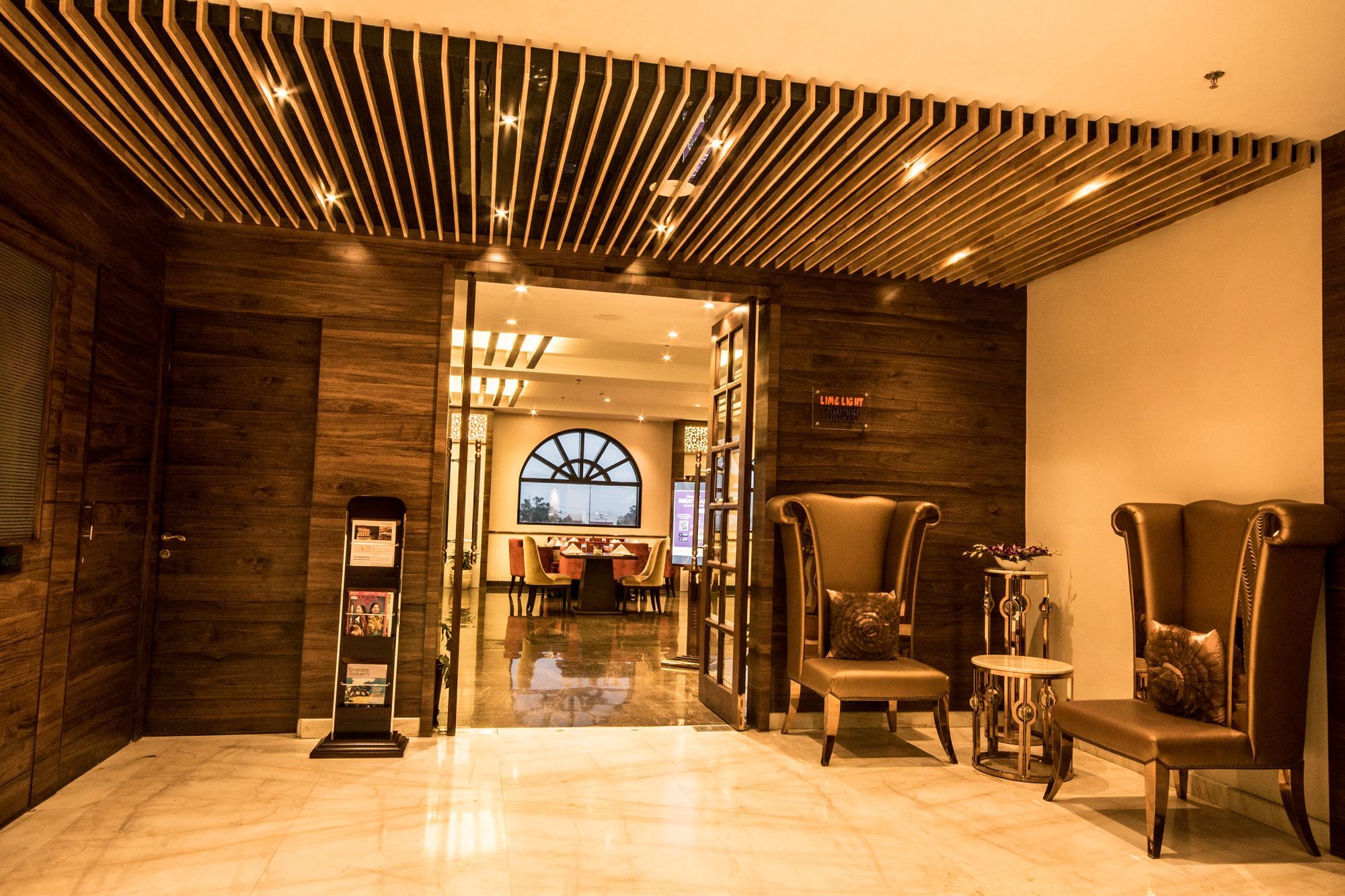 Regenta Central Amritsar Zewnętrze zdjęcie